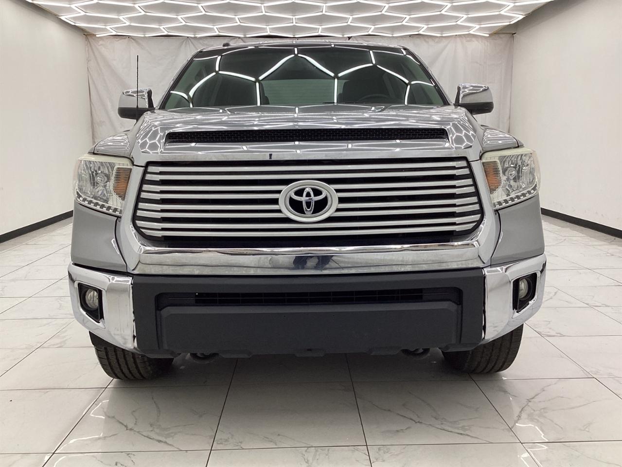 Toyota Tundra 4WD Truck CrewMax 5.7L V8 6-Spd AT LTD (Natl) 2015