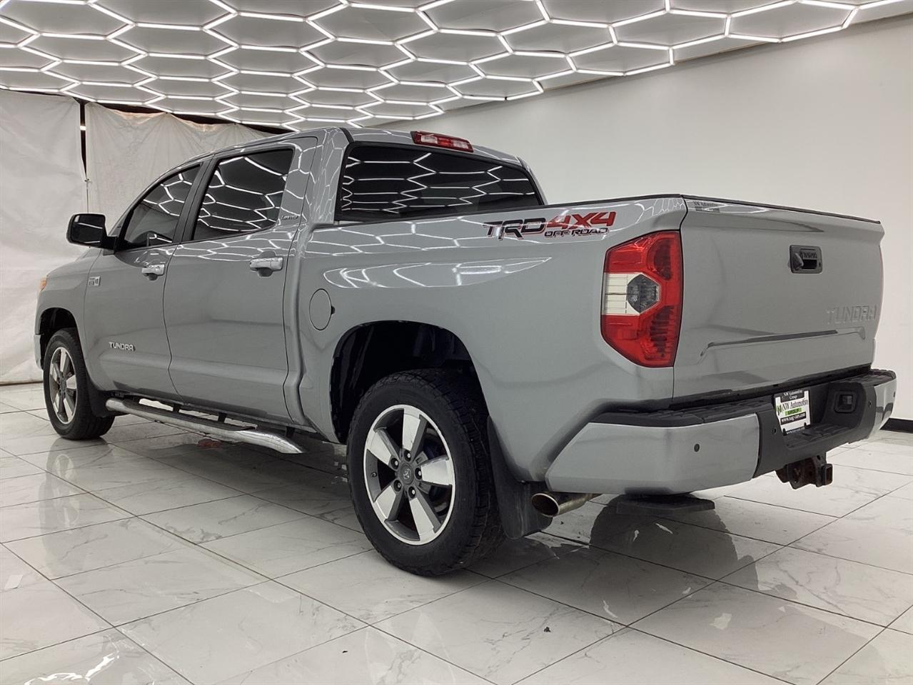 Toyota Tundra 4WD Truck CrewMax 5.7L V8 6-Spd AT LTD (Natl) 2015