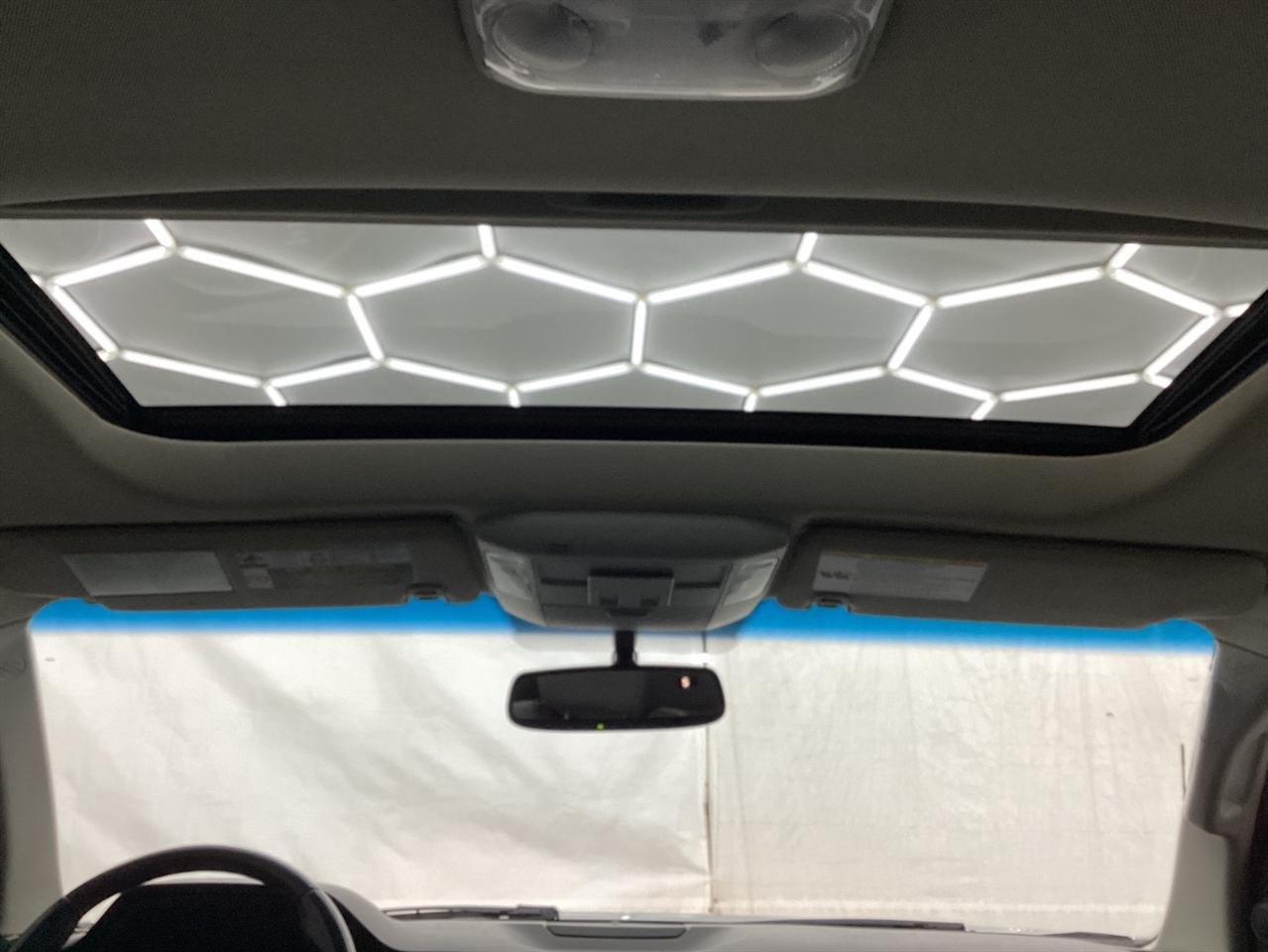 Toyota Tundra 4WD Truck CrewMax 5.7L V8 6-Spd AT LTD (Natl) 2015