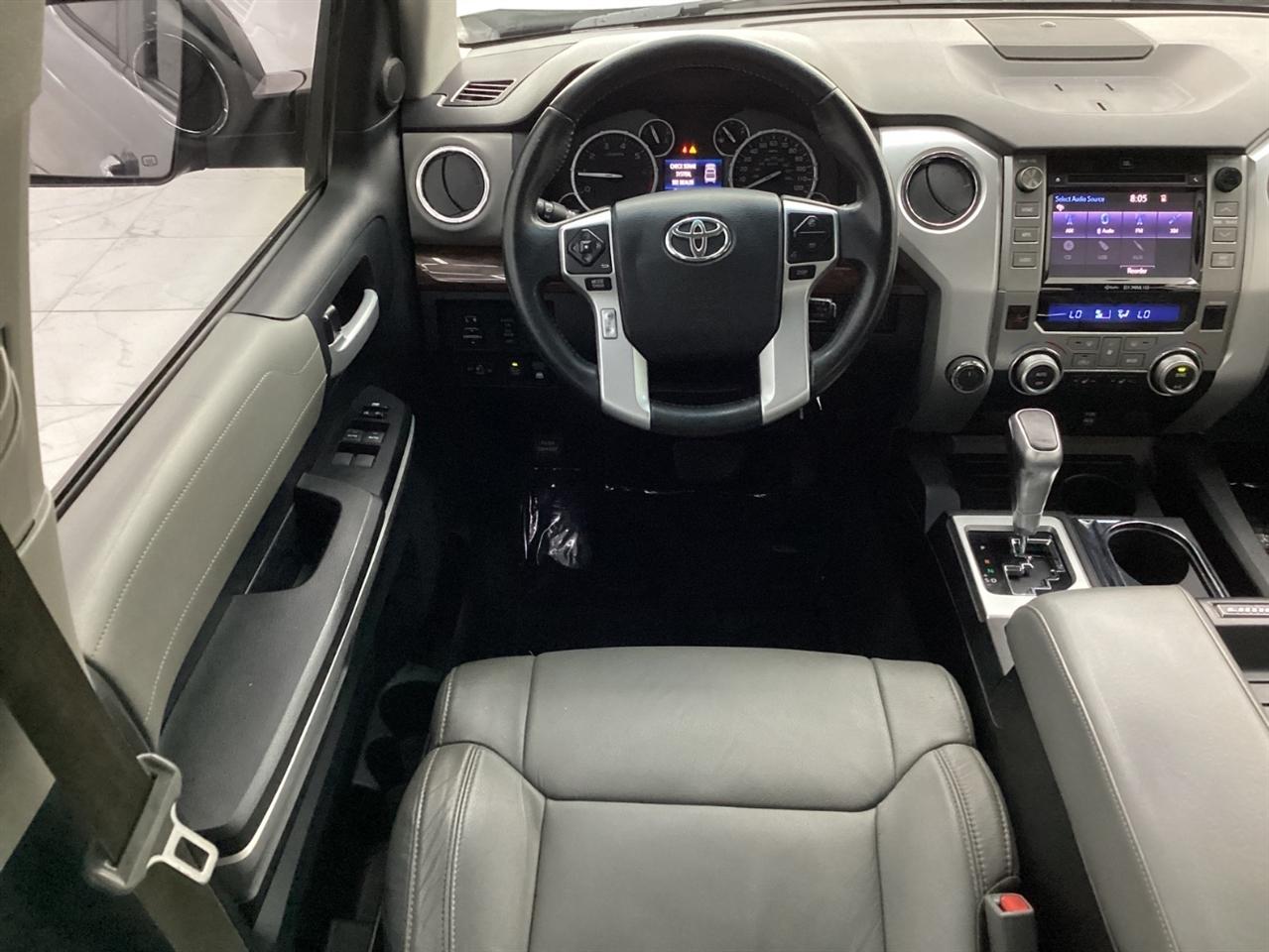 Toyota Tundra 4WD Truck CrewMax 5.7L V8 6-Spd AT LTD (Natl) 2015