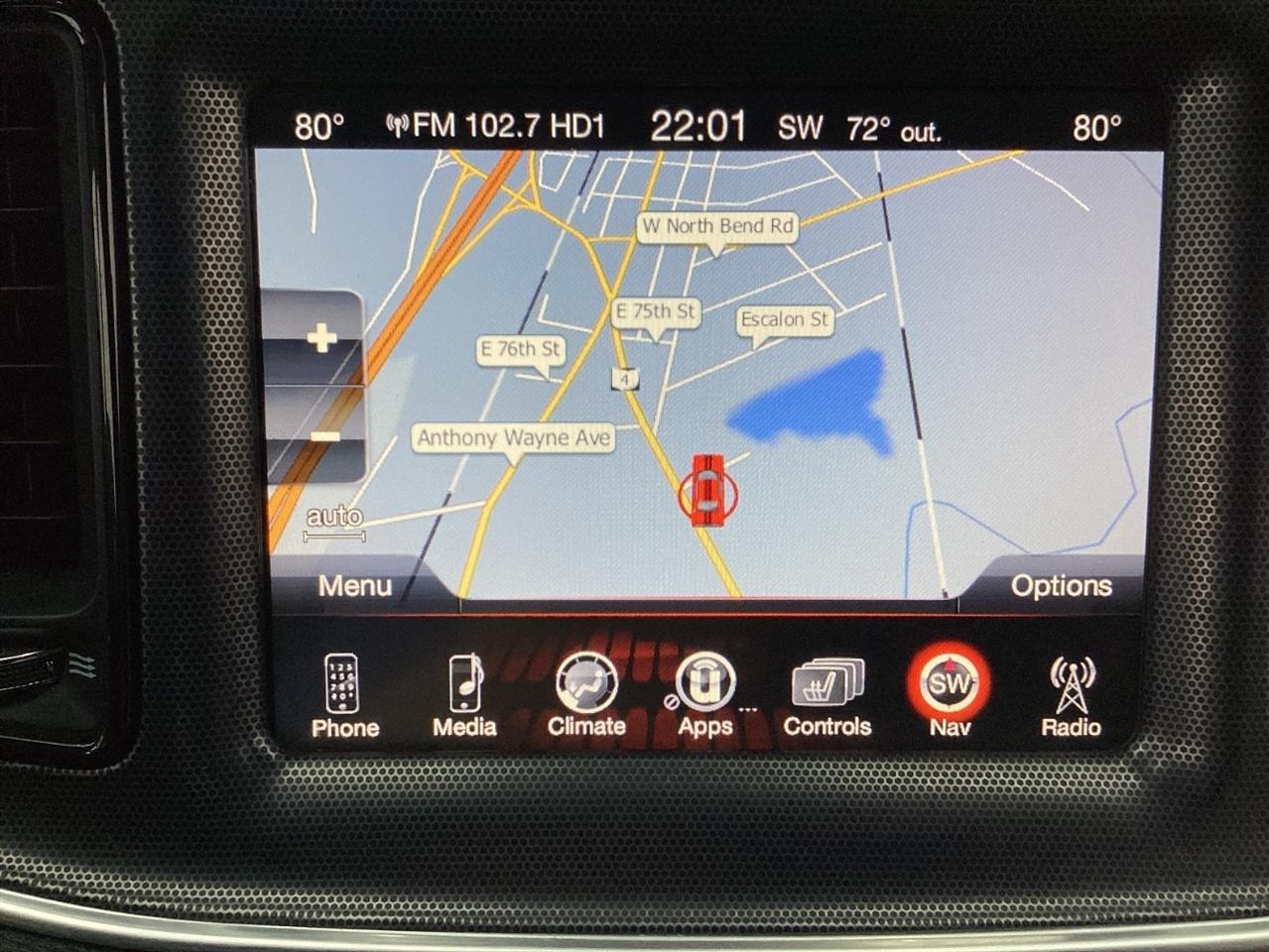 Dodge Challenger 2dr Cpe SXT Plus 2015