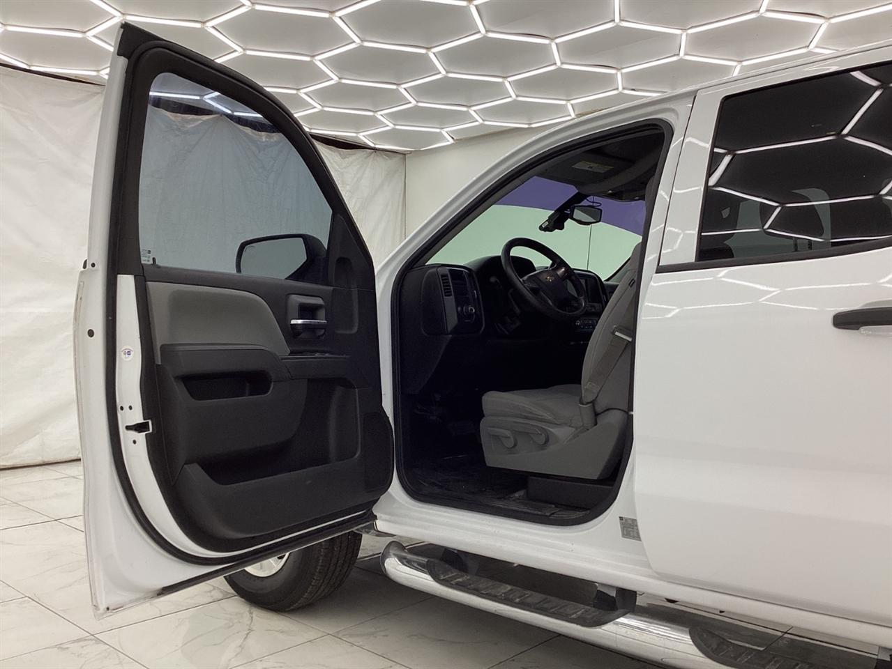 Chevrolet Silverado 1500 2WD Double Cab 143.5" Custom 2016