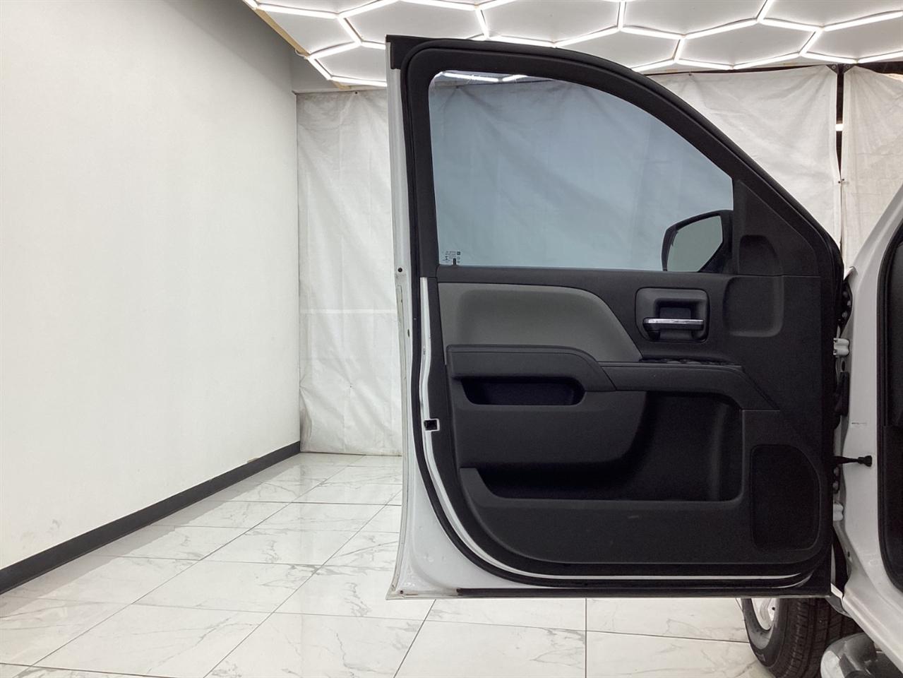 Chevrolet Silverado 1500 2WD Double Cab 143.5" Custom 2016