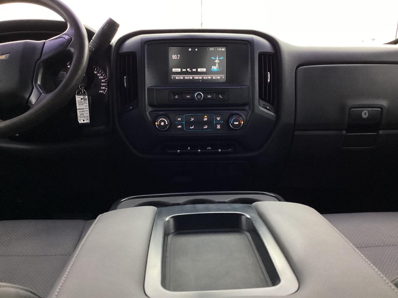 Chevrolet Silverado 1500 2WD Double Cab 143.5" Custom 2016