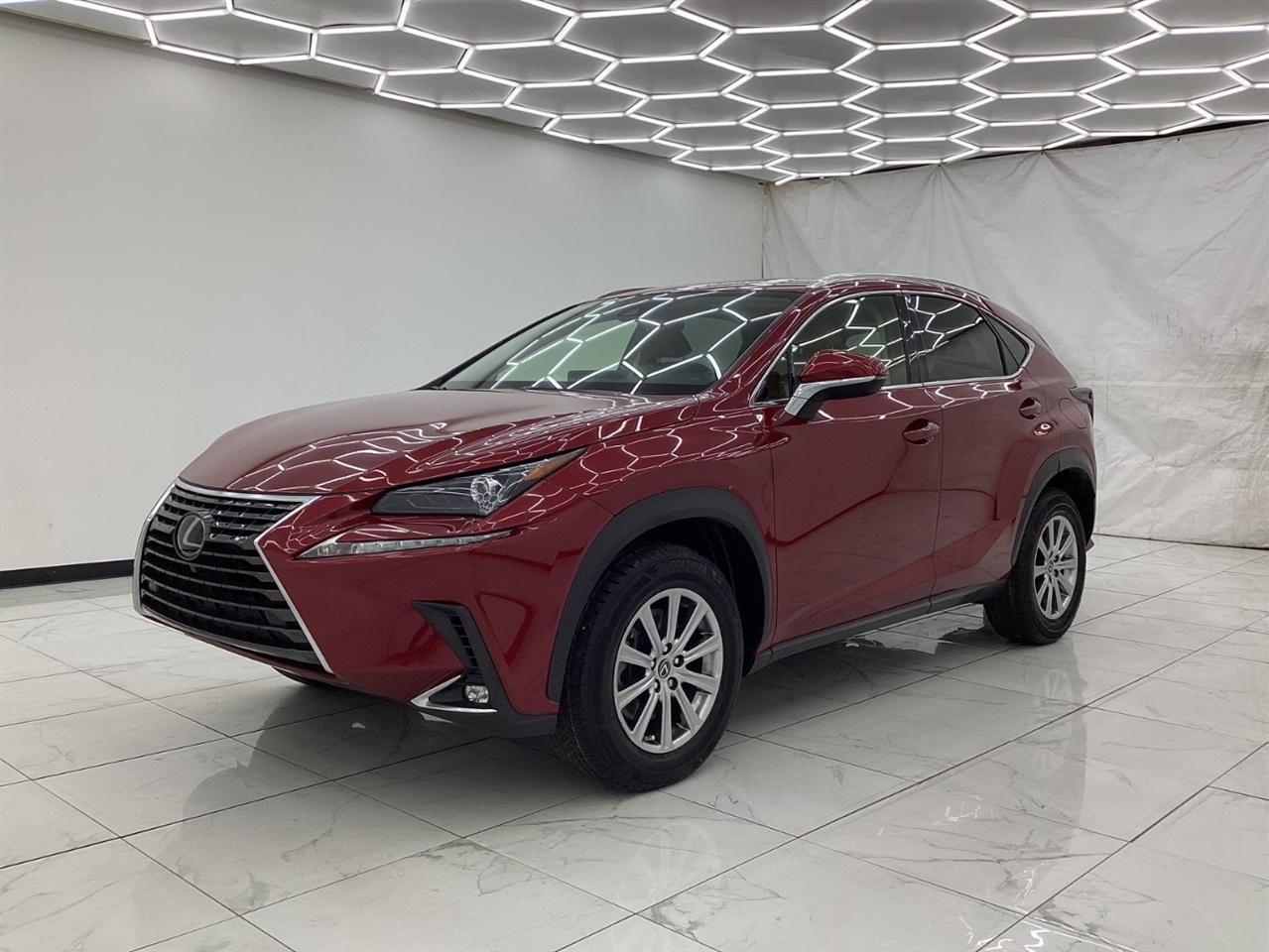 Lexus NX NX 300 FWD 2020