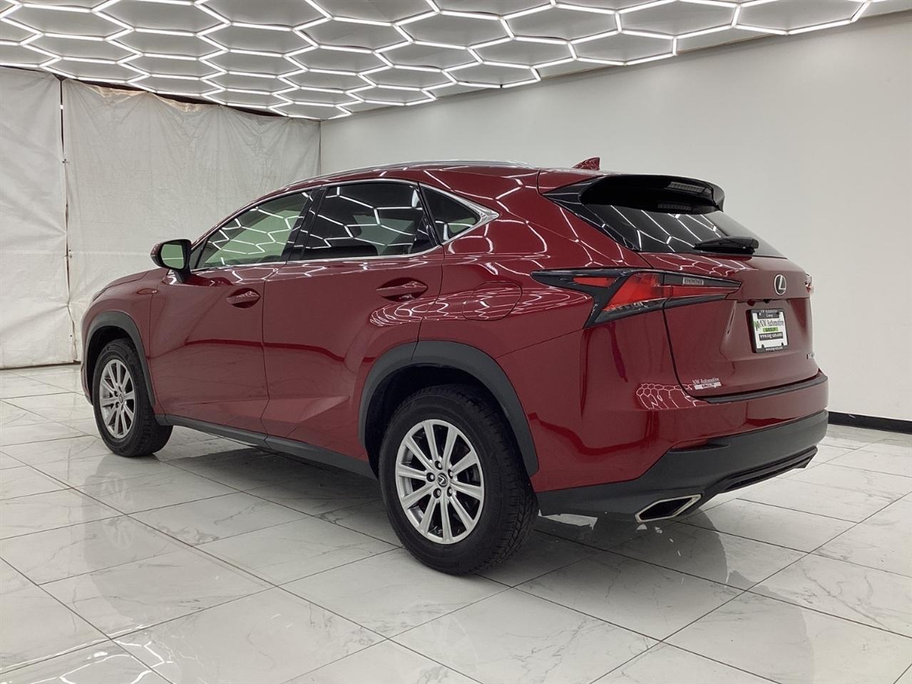Lexus NX NX 300 FWD 2020