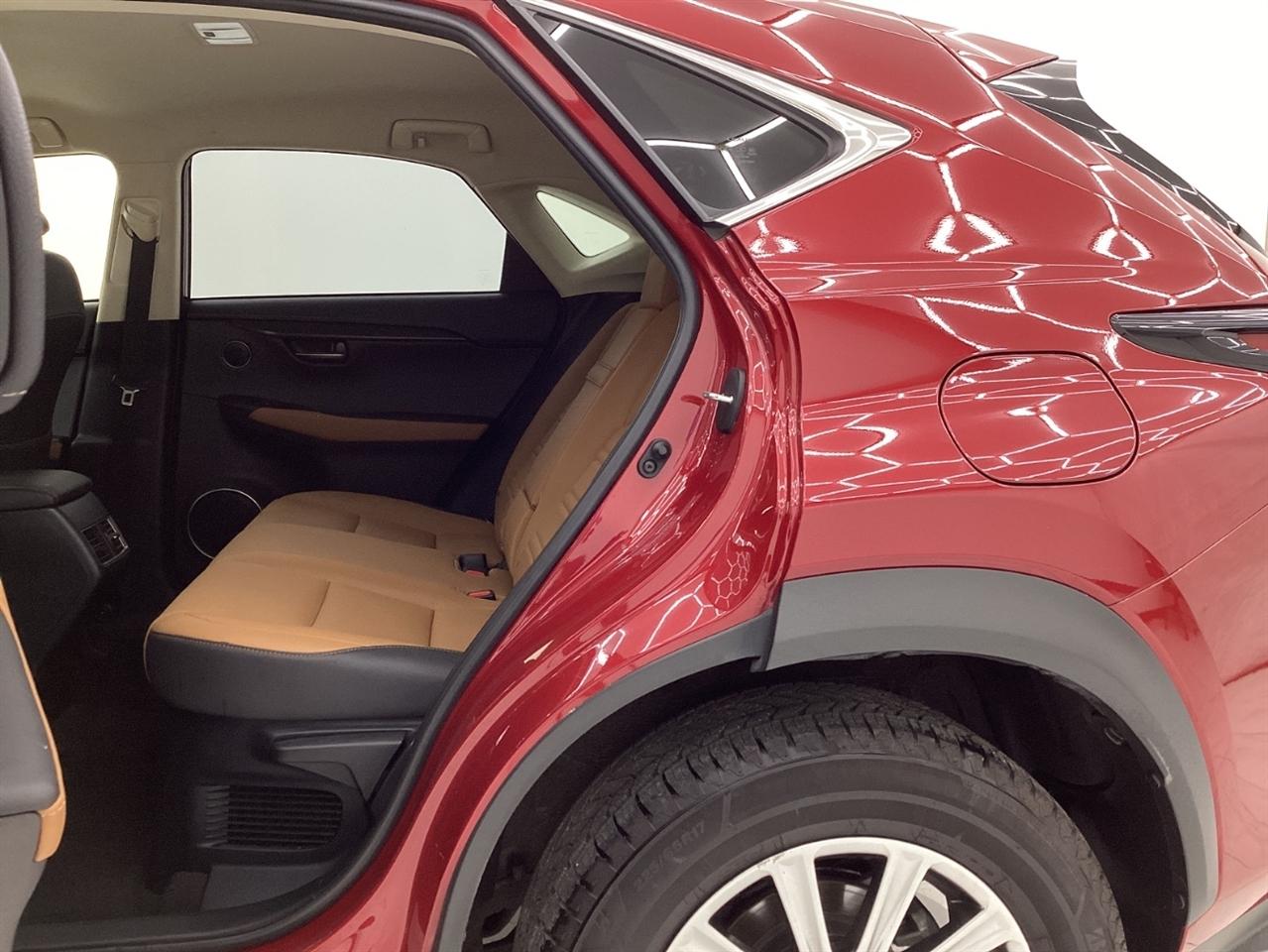 Lexus NX NX 300 FWD 2020