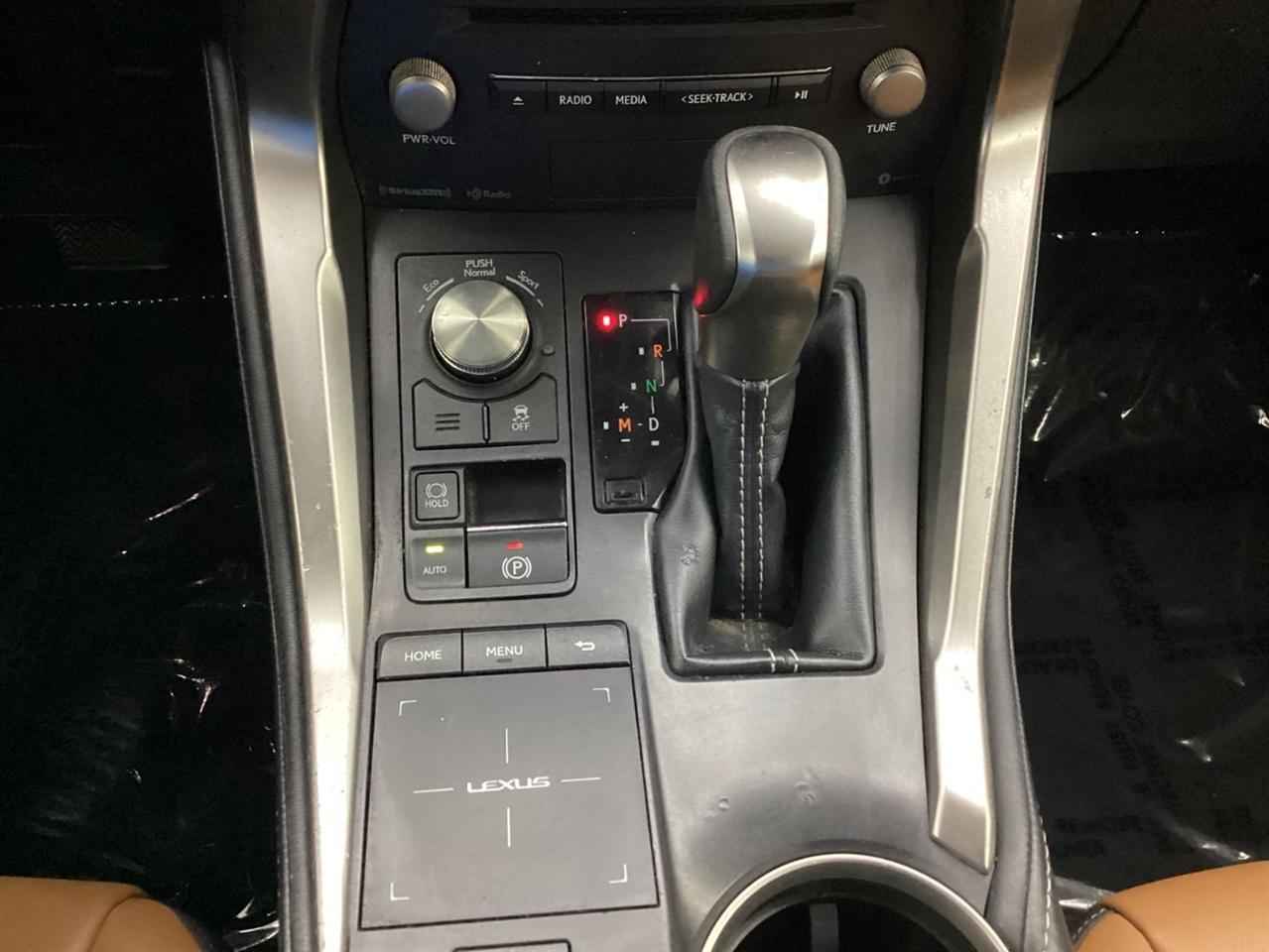 Lexus NX NX 300 FWD 2020