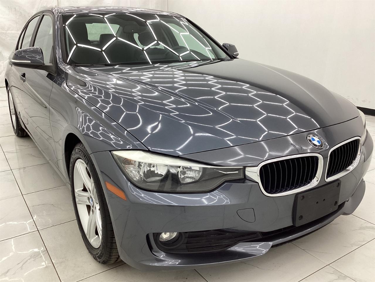 BMW 3 Series 4dr Sdn 320i xDrive AWD 2014