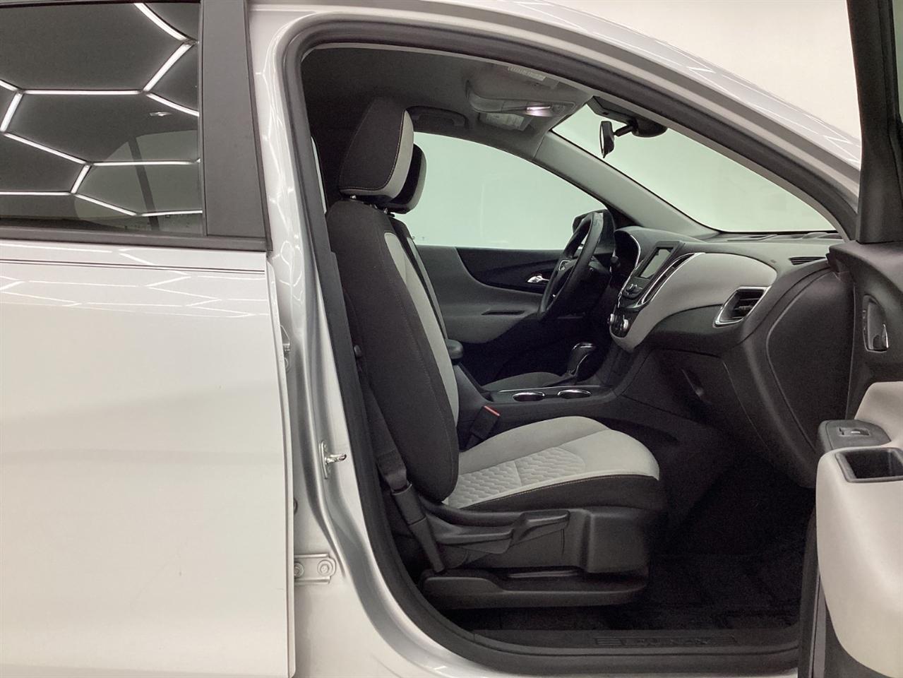 Chevrolet Equinox FWD 4dr LS w/1LS 2021