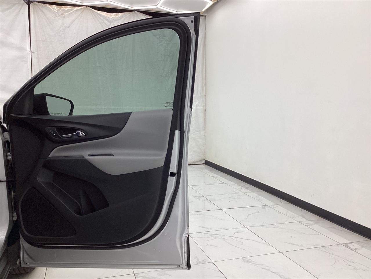 Chevrolet Equinox FWD 4dr LS w/1LS 2021