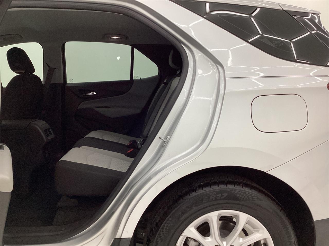 Chevrolet Equinox FWD 4dr LS w/1LS 2021