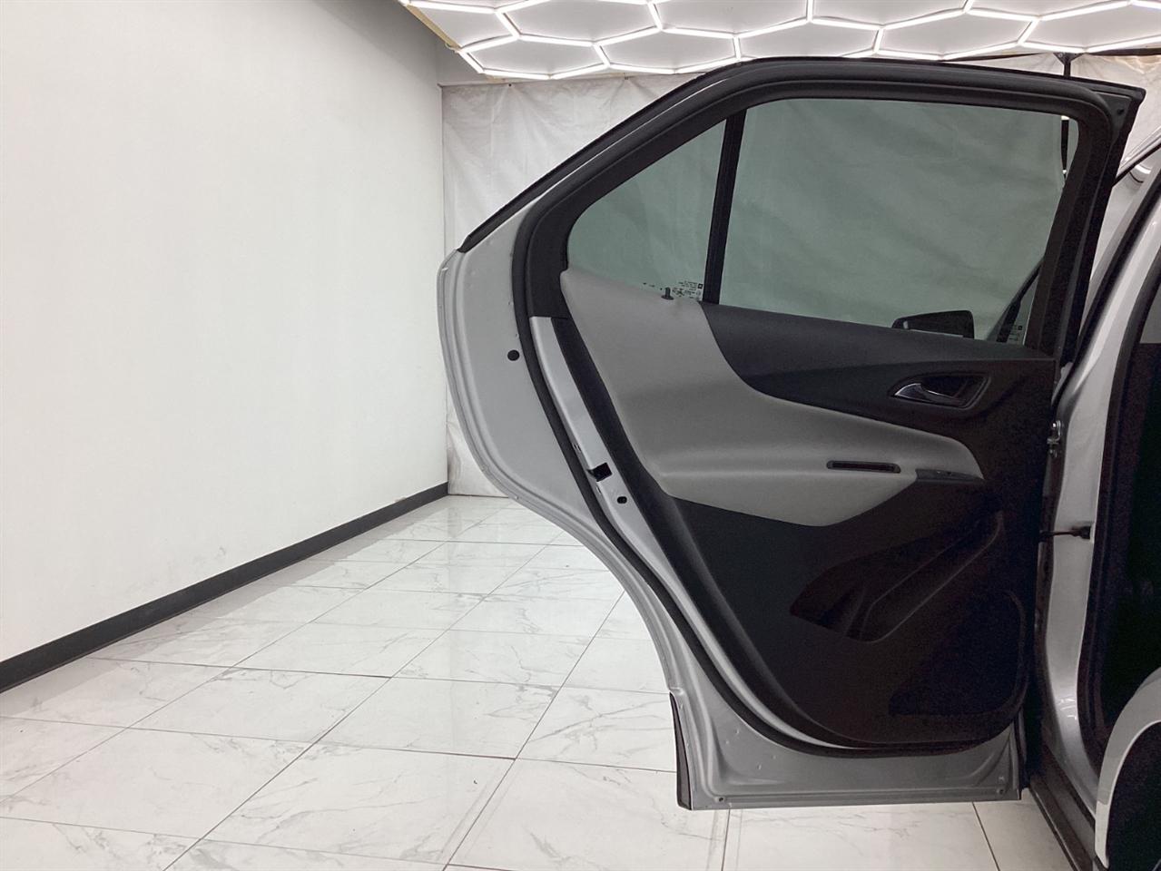 Chevrolet Equinox FWD 4dr LS w/1LS 2021