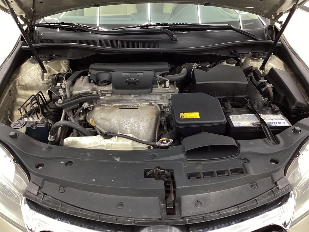 Toyota Camry 4dr Sdn I4 Auto XLE (Natl) 2015