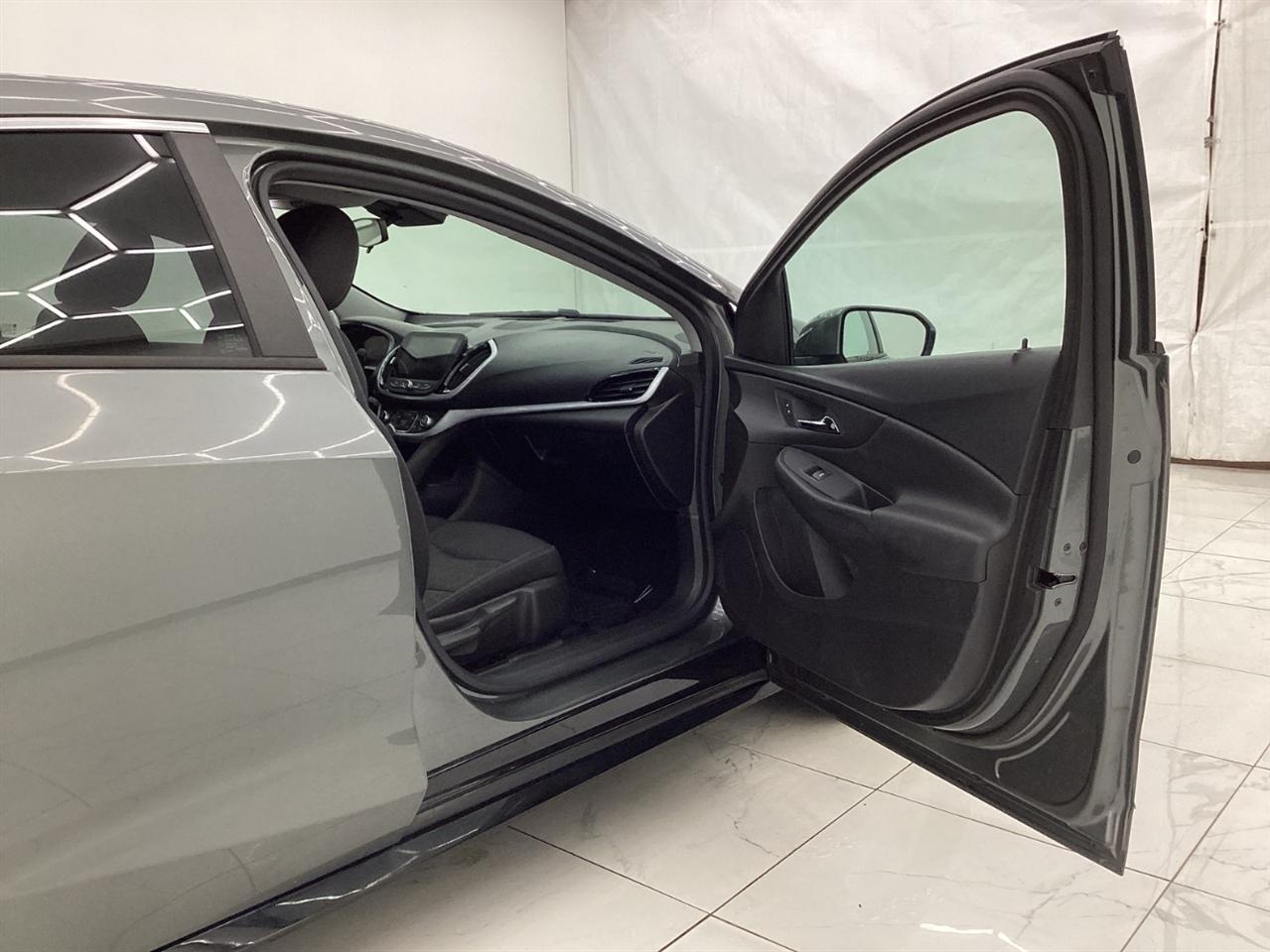 Chevrolet Volt 5dr HB LT 2017