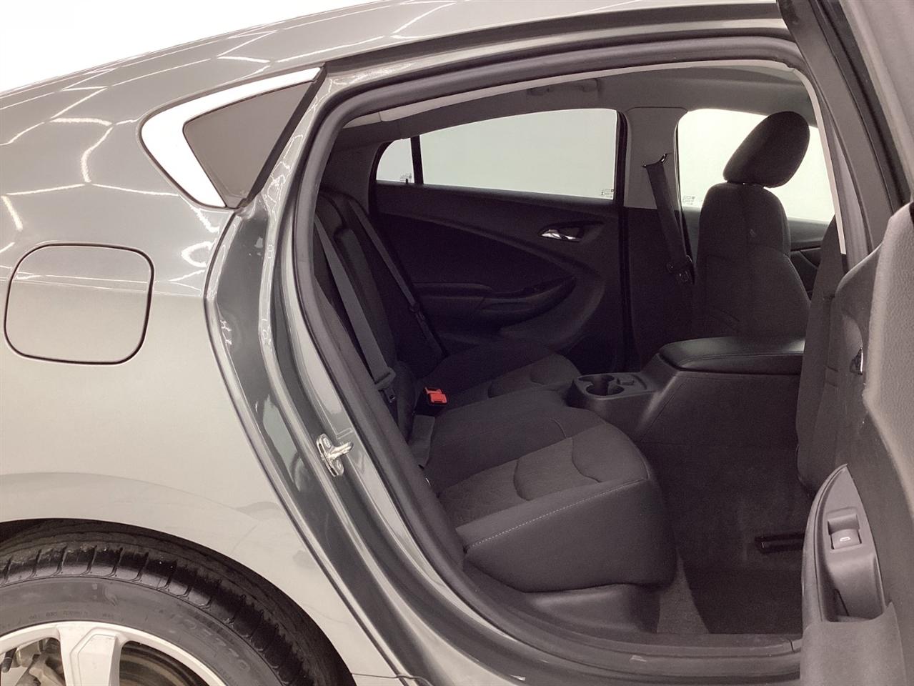 Chevrolet Volt 5dr HB LT 2017