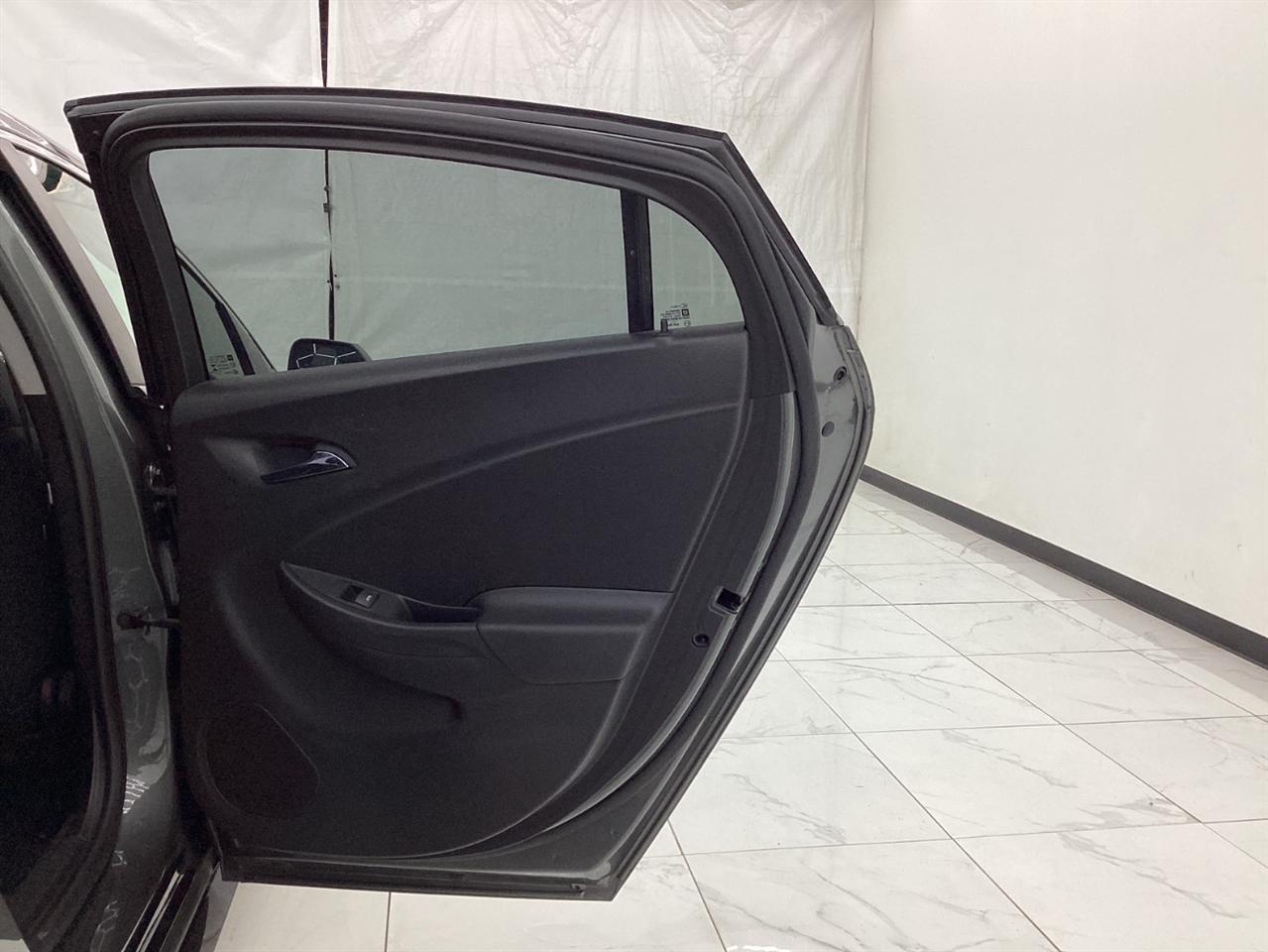 Chevrolet Volt 5dr HB LT 2017