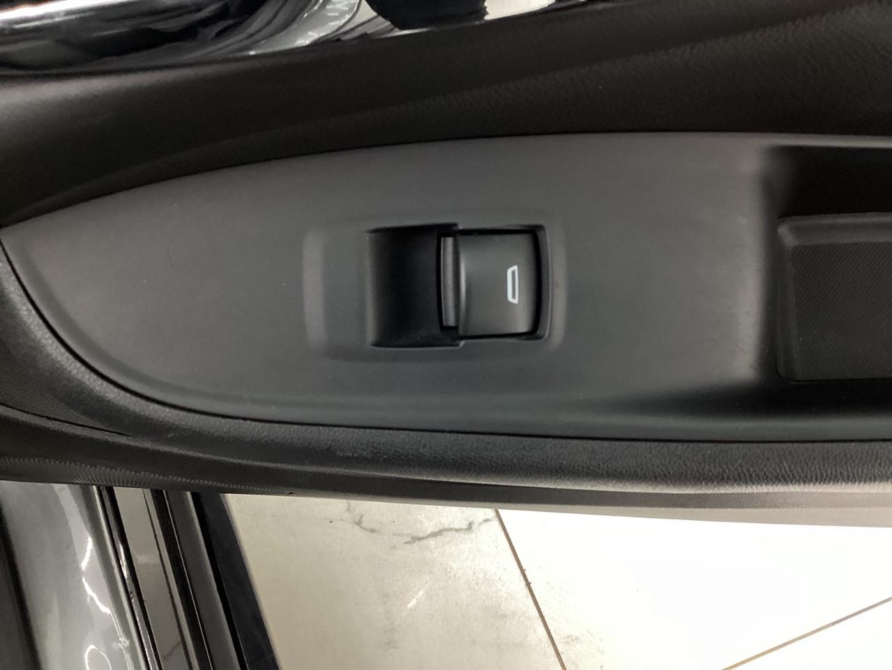 Chevrolet Volt 5dr HB LT 2017