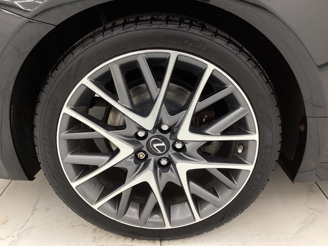 Lexus RC RC 300 AWD 2017