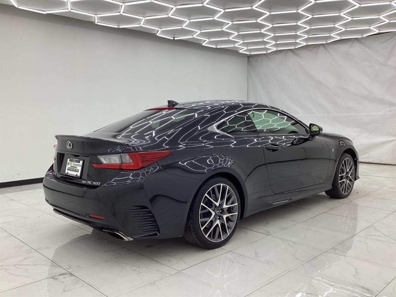 Lexus RC RC 300 AWD 2017