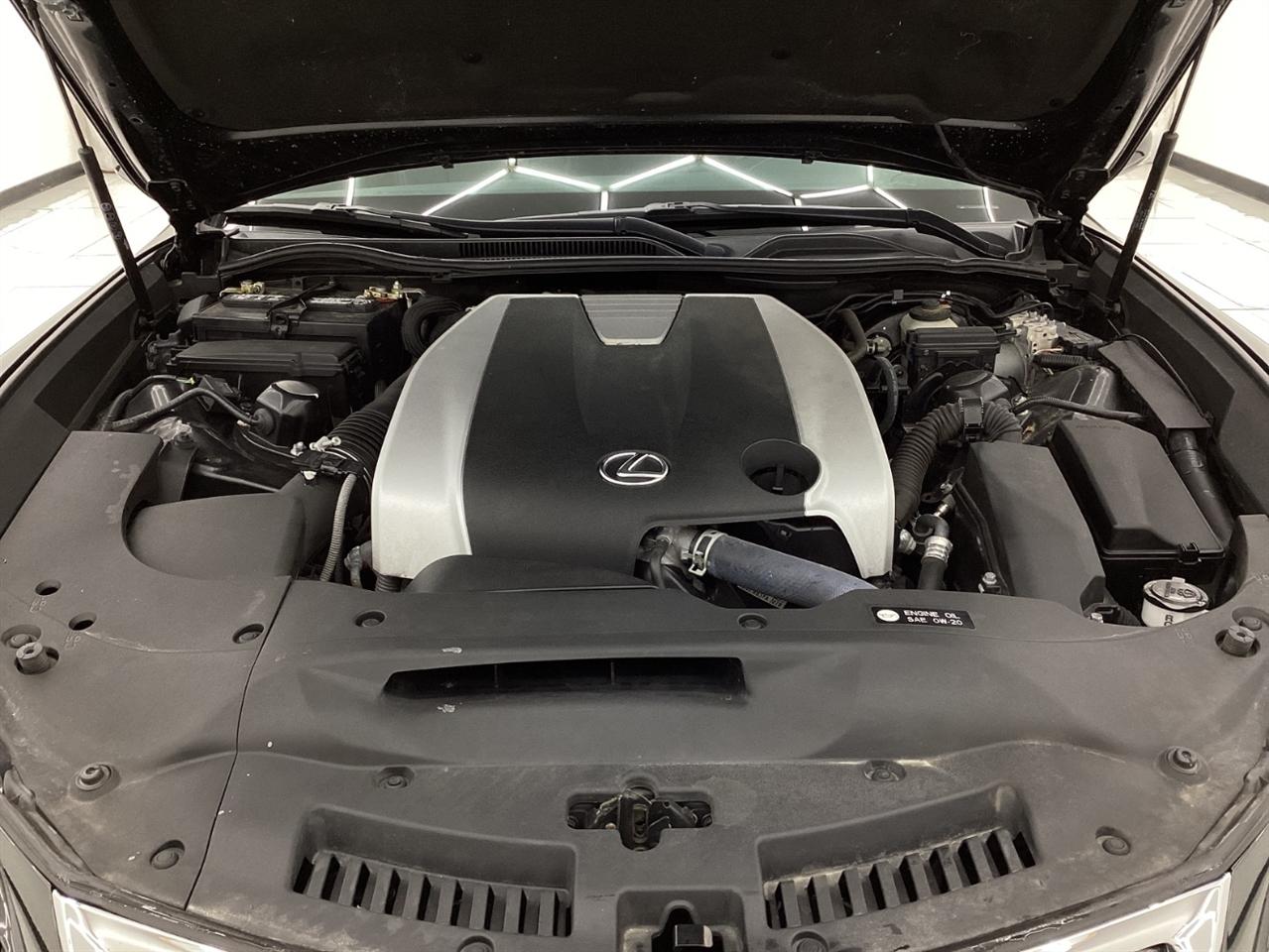 Lexus RC RC 300 AWD 2017