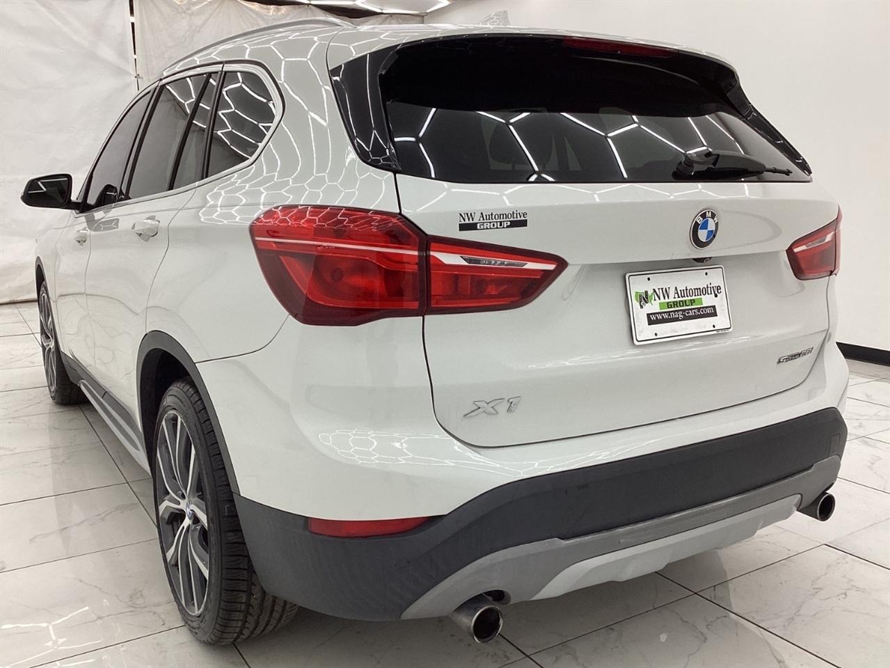 BMW X1 sDrive28i Sports Activity Vehicle 2018