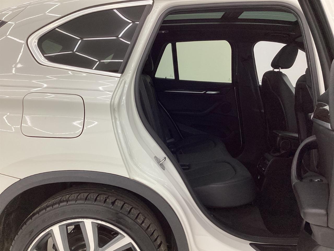 BMW X1 sDrive28i Sports Activity Vehicle 2018