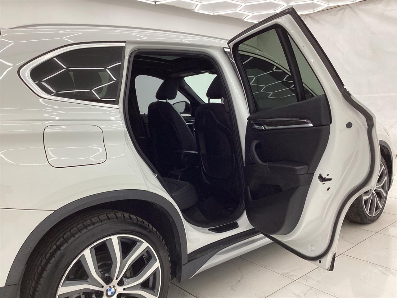BMW X1 sDrive28i Sports Activity Vehicle 2018