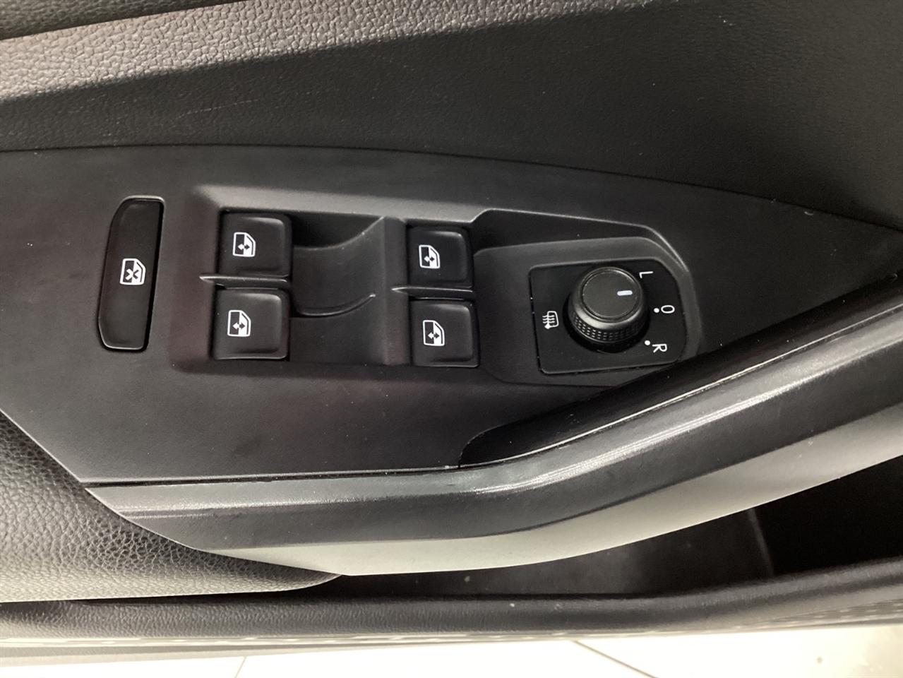 Volkswagen Jetta GLI 35th Anniversary Edition DSG 2019