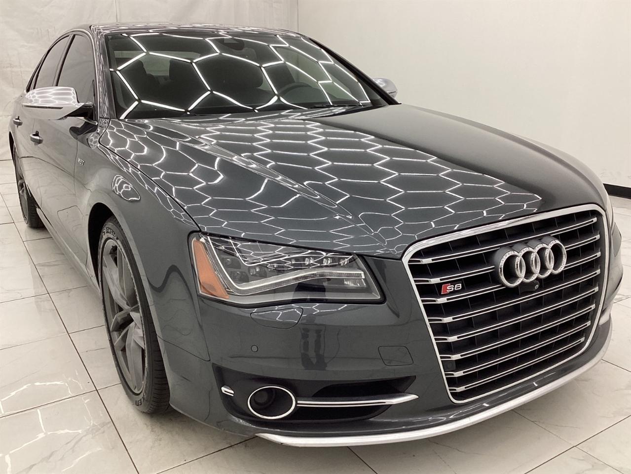 Audi S8 4dr Sdn 2013