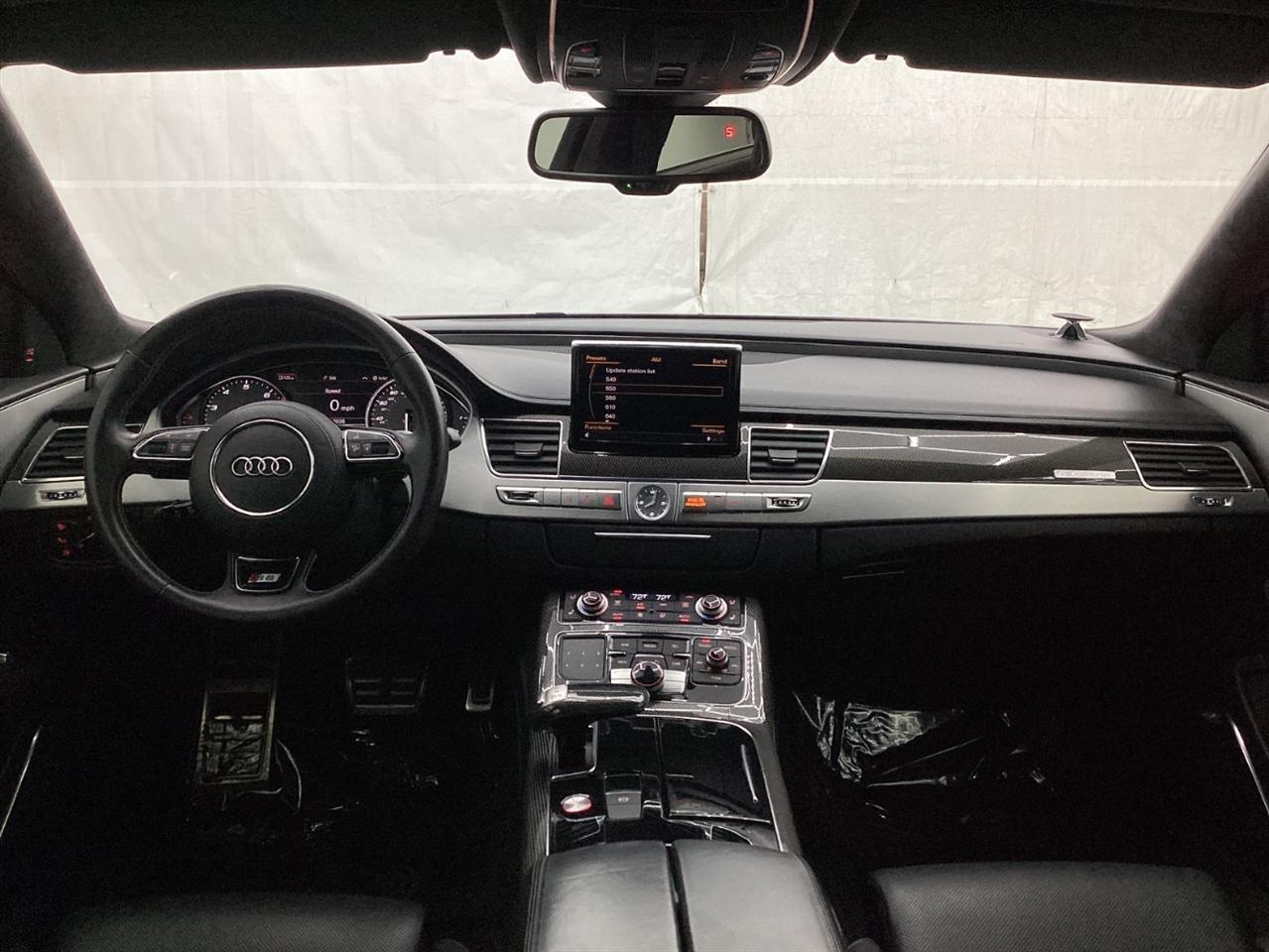 Audi S8 4dr Sdn 2013
