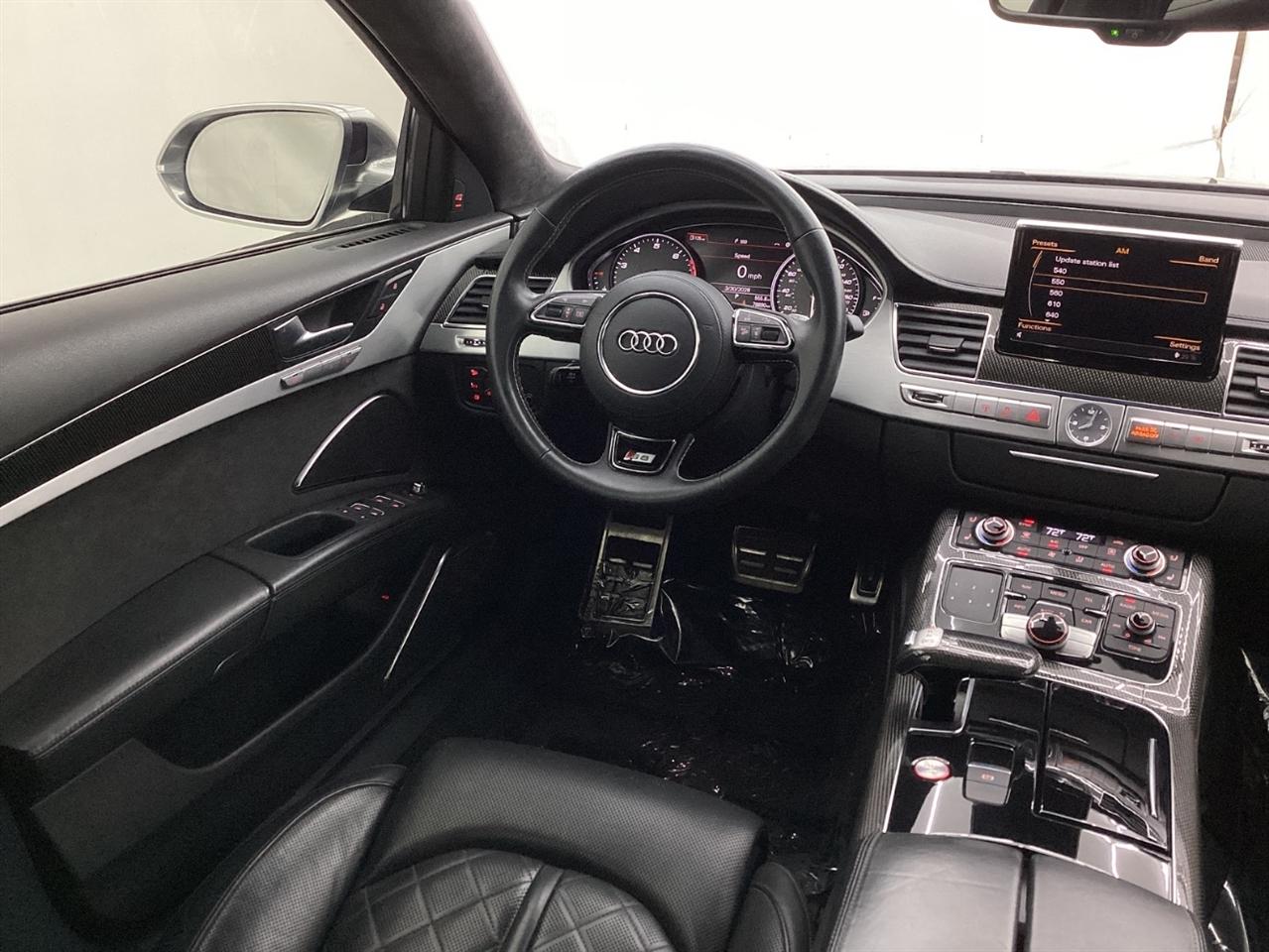 Audi S8 4dr Sdn 2013