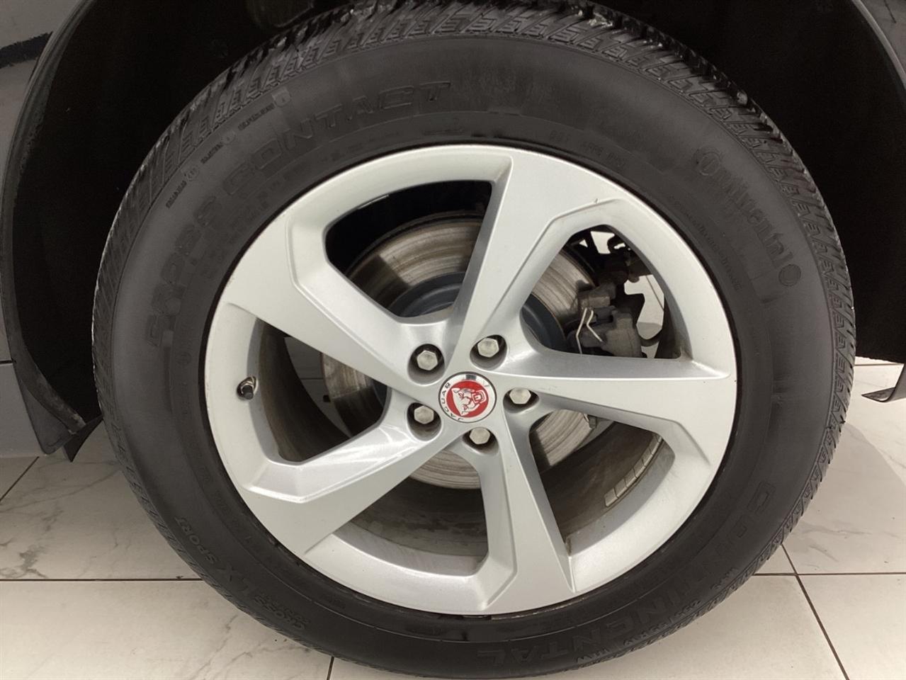 Jaguar F-Pace 30t Premium AWD 2018