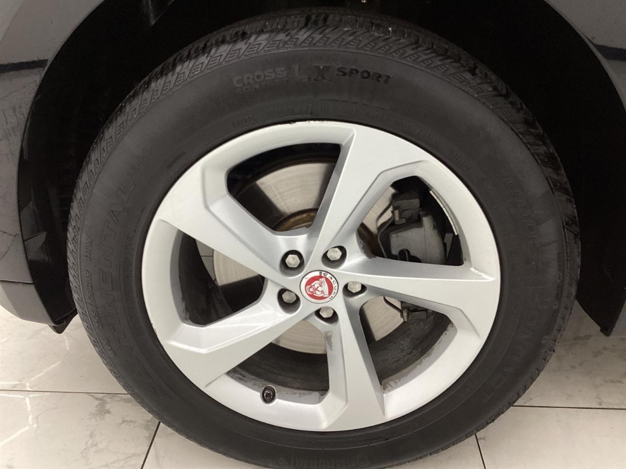 Jaguar F-Pace 30t Premium AWD 2018