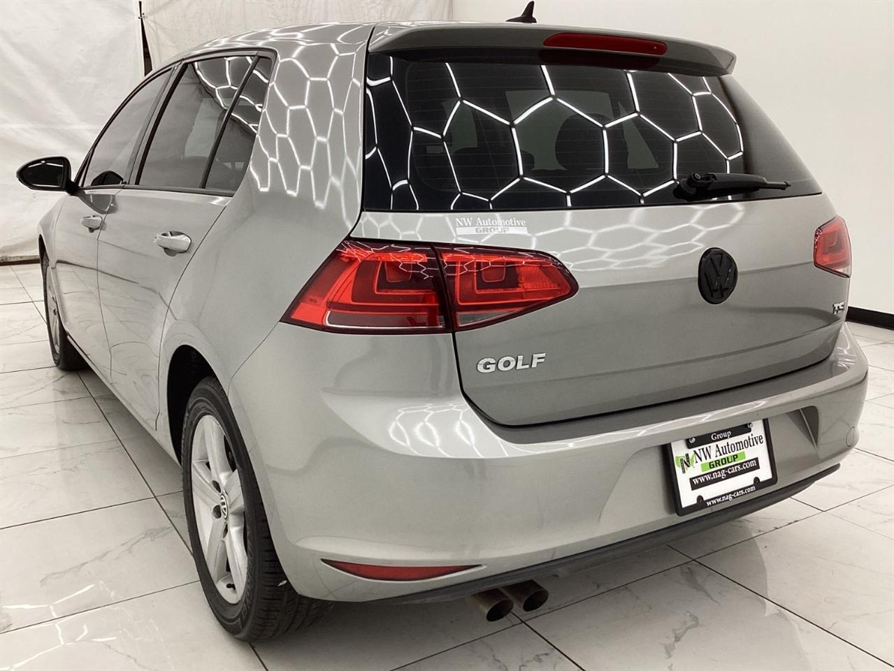 Volkswagen Golf 1.8T 4-Door Wolfsburg Edition Auto 2017