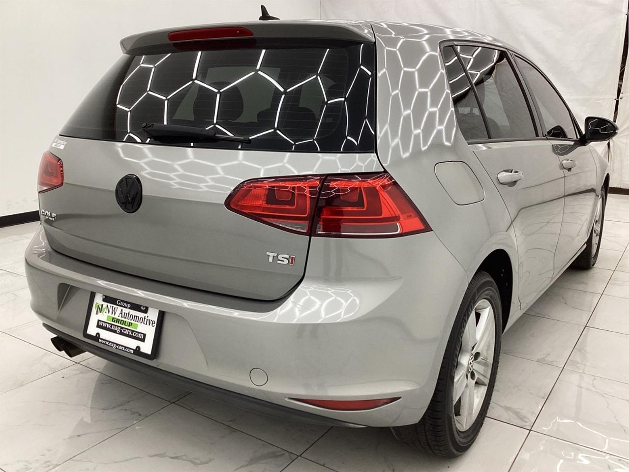 Volkswagen Golf 1.8T 4-Door Wolfsburg Edition Auto 2017