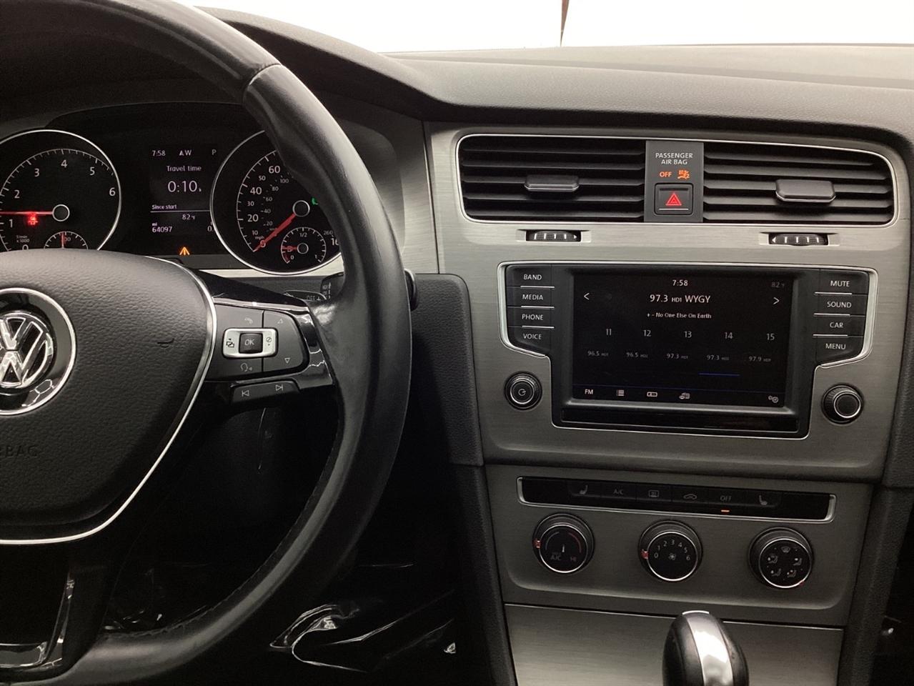 Volkswagen Golf 1.8T 4-Door Wolfsburg Edition Auto 2017