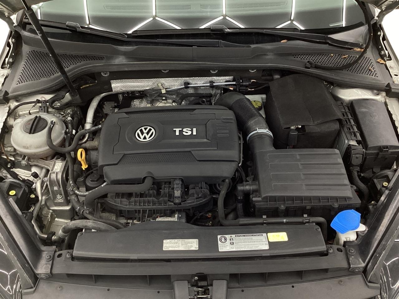 Volkswagen Golf 1.8T 4-Door Wolfsburg Edition Auto 2017