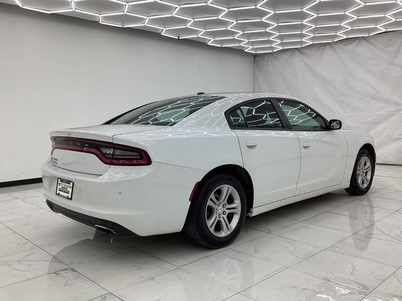 Dodge Charger SXT RWD 2019