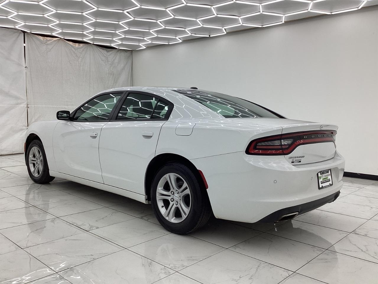 Dodge Charger SXT RWD 2019