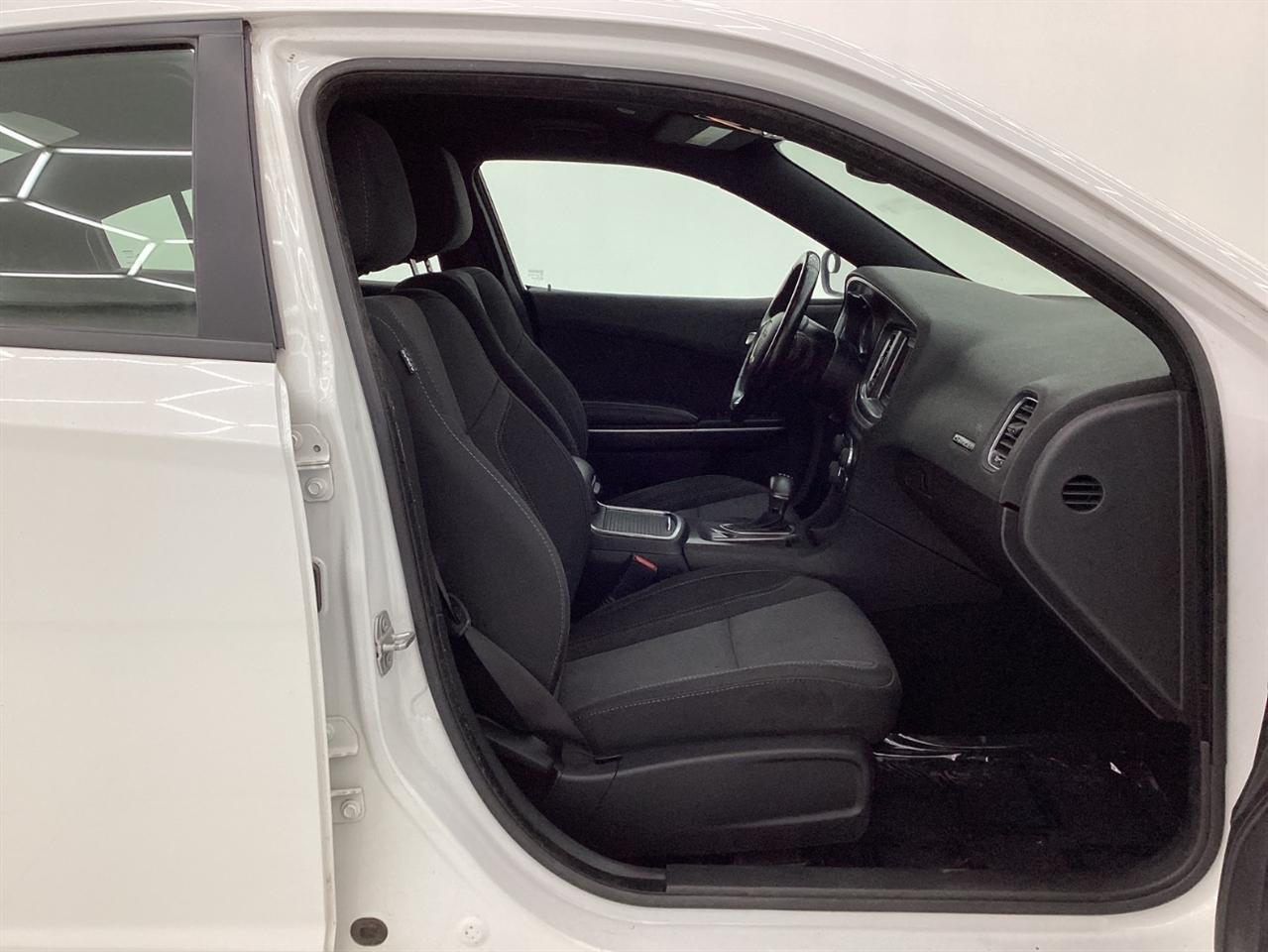 Dodge Charger SXT RWD 2019