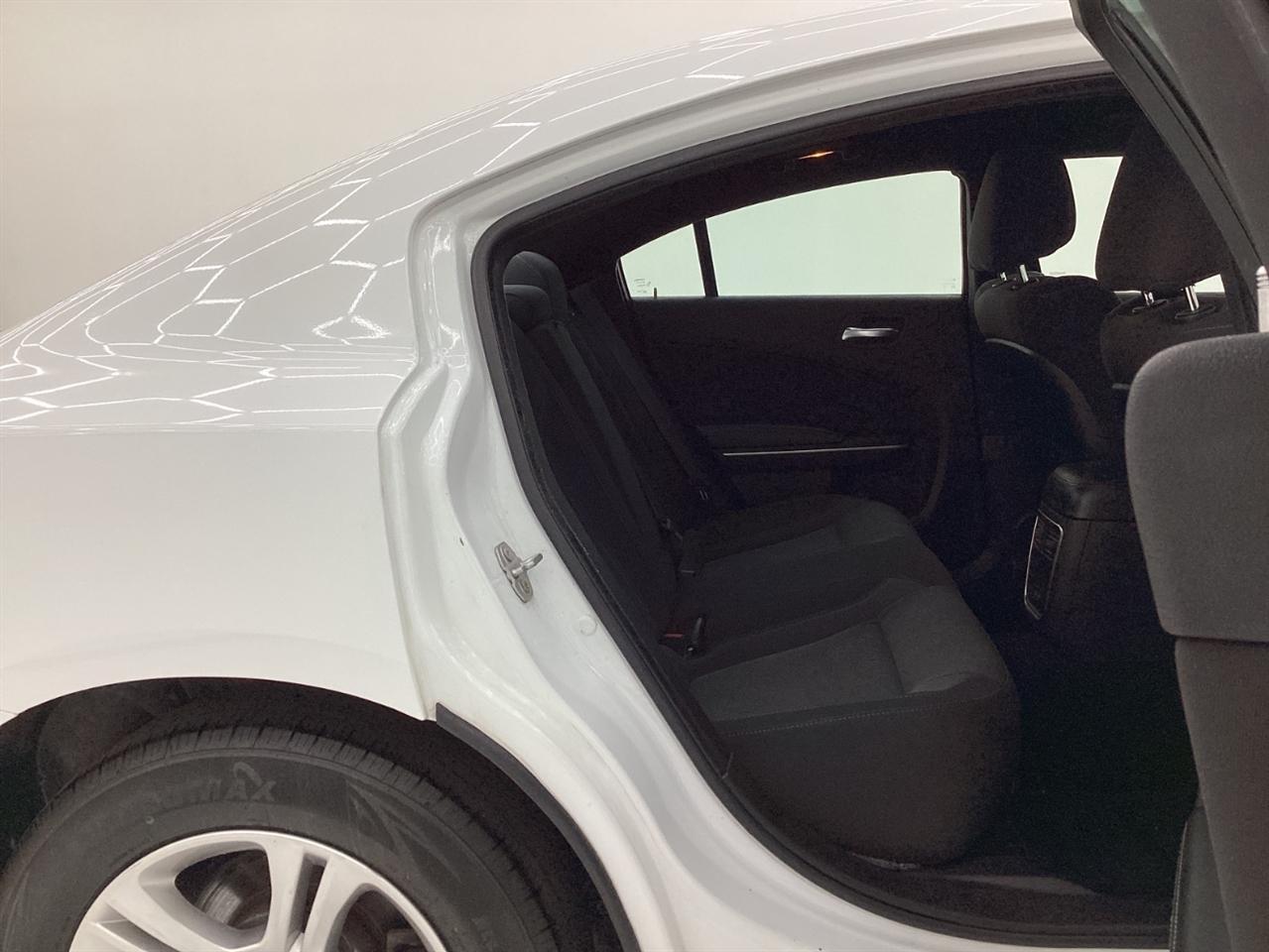 Dodge Charger SXT RWD 2019