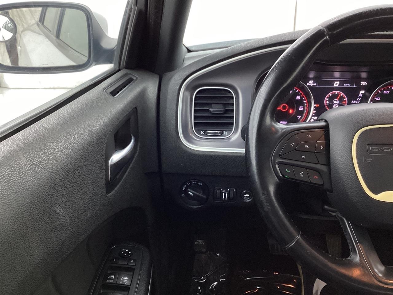 Dodge Charger SXT RWD 2019