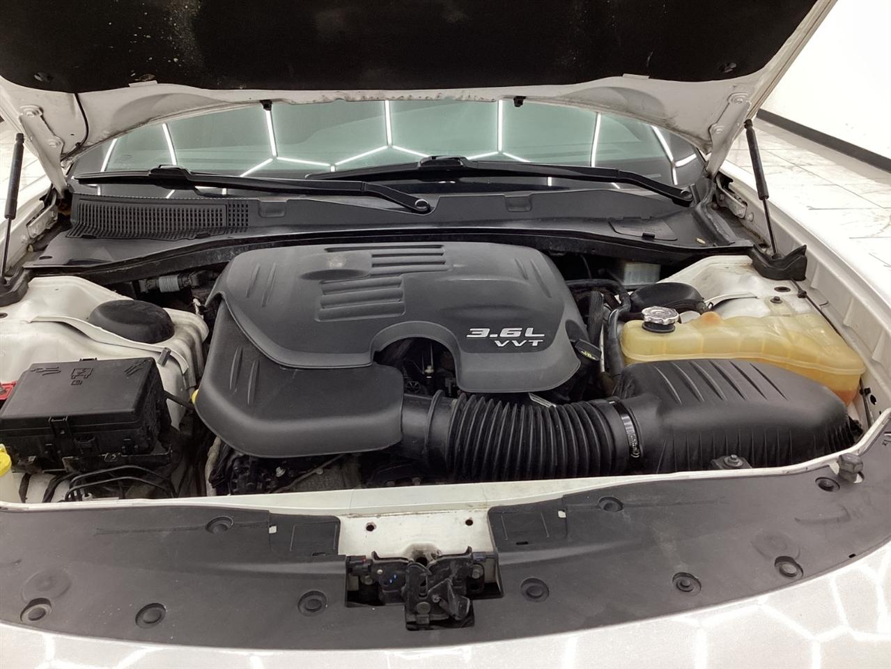 Dodge Charger SXT RWD 2019