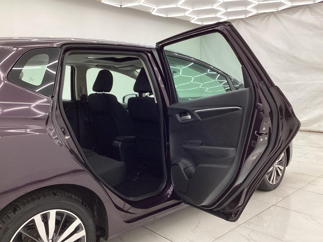 Honda Fit 5dr HB CVT EX-L 2015