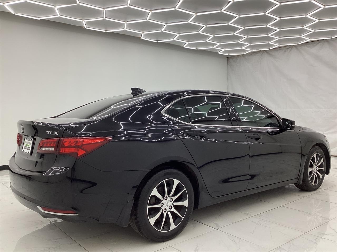 Acura TLX 4dr Sdn FWD 2015
