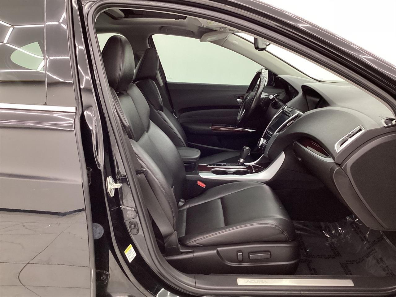 Acura TLX 4dr Sdn FWD 2015