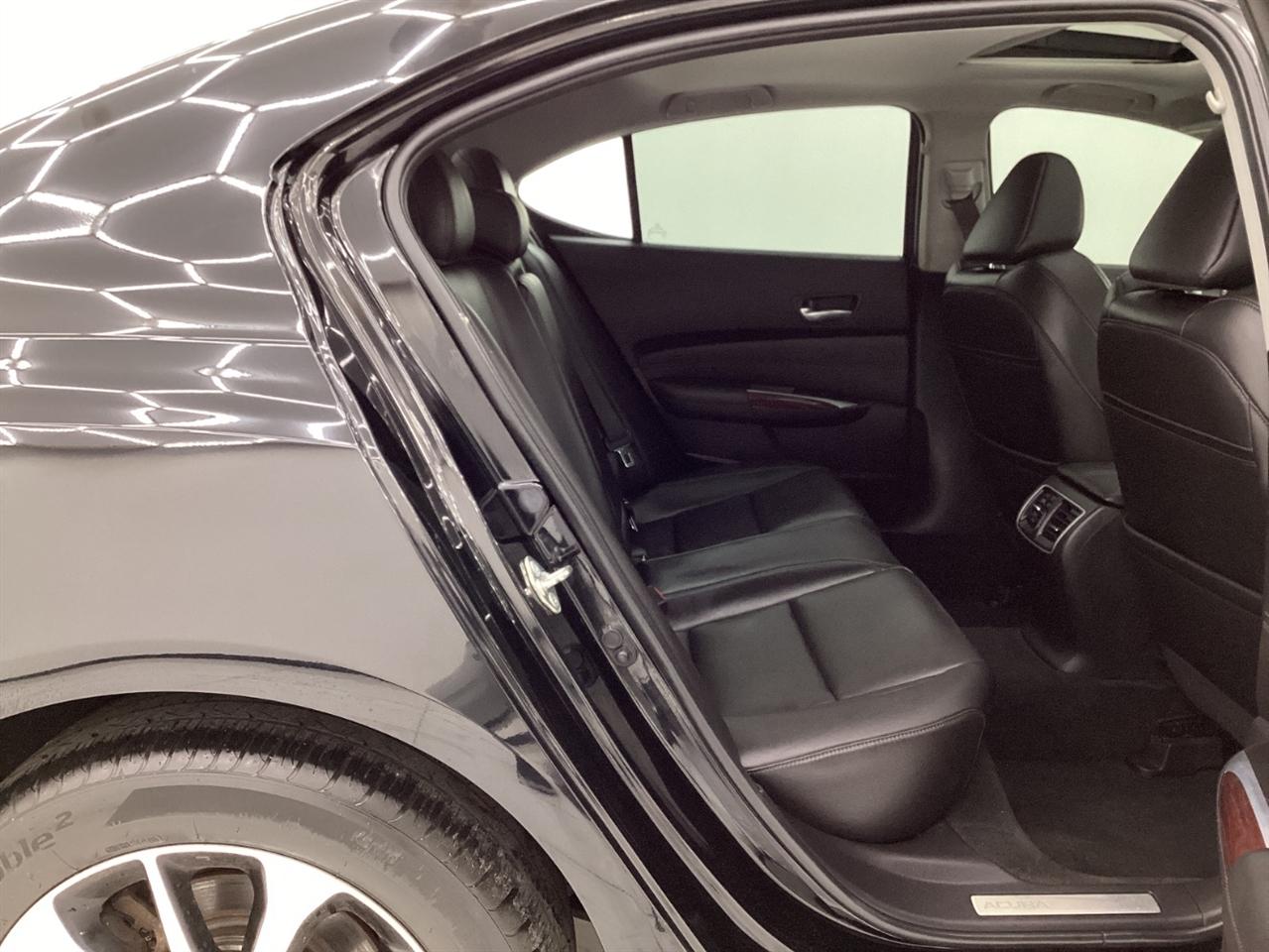 Acura TLX 4dr Sdn FWD 2015