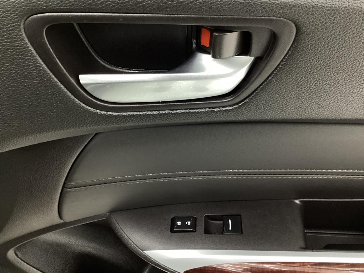 Acura TLX 4dr Sdn FWD 2015