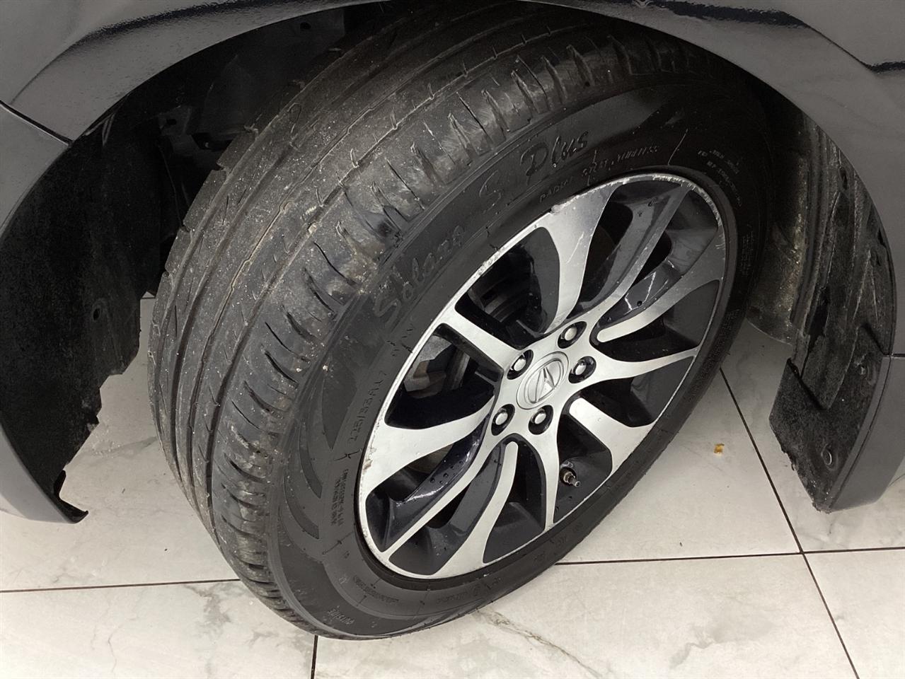 Acura TLX 4dr Sdn FWD 2015